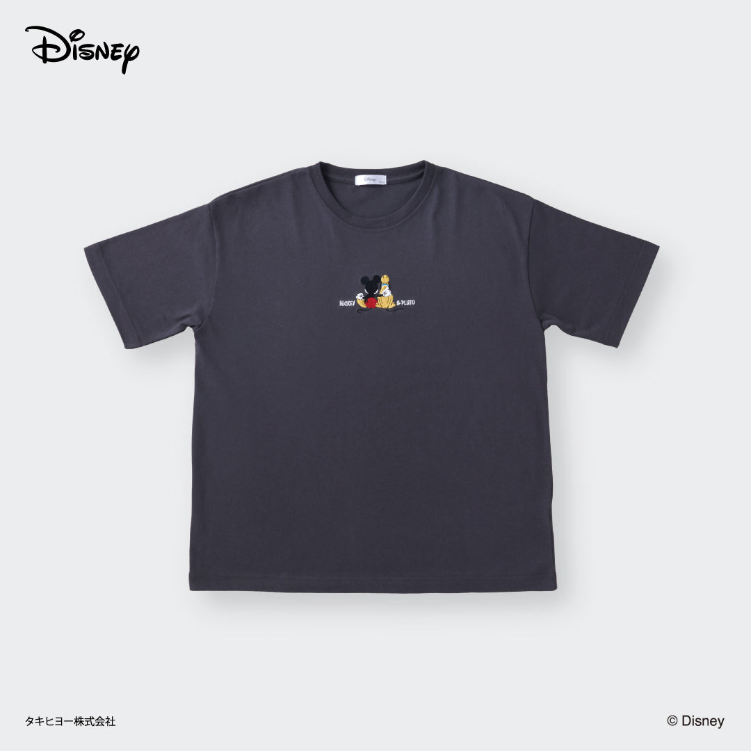 เสื้อยืด Mickey Mouse & Pluto สายมินิมอลแต่หัวใจดิสนีย์