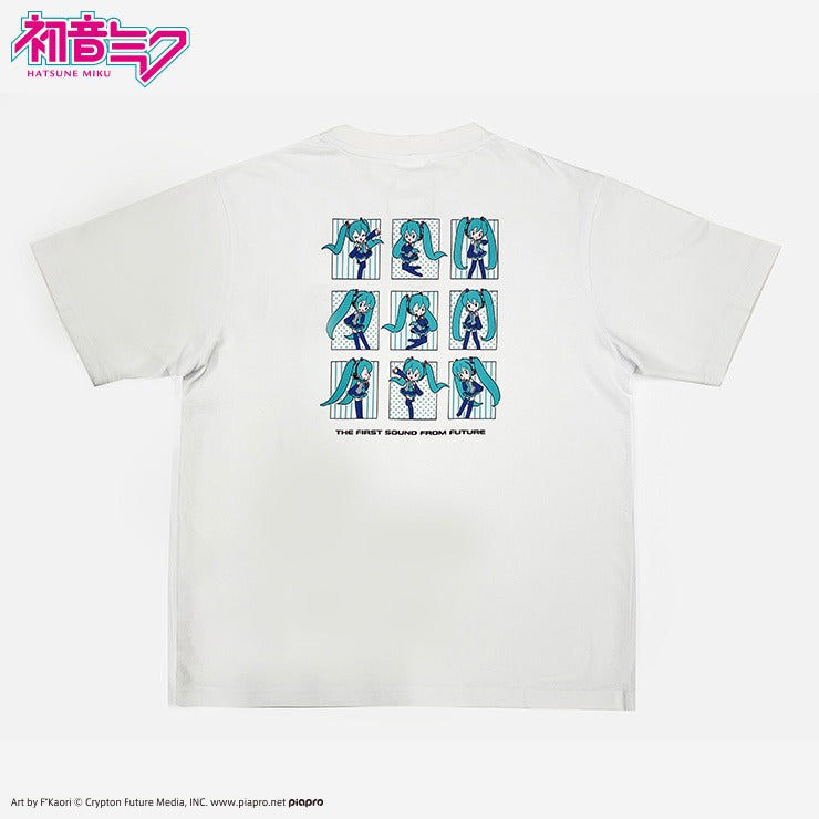 HATSUNE MIKU WHITE PANEL GRAPHIC T-SHIRT