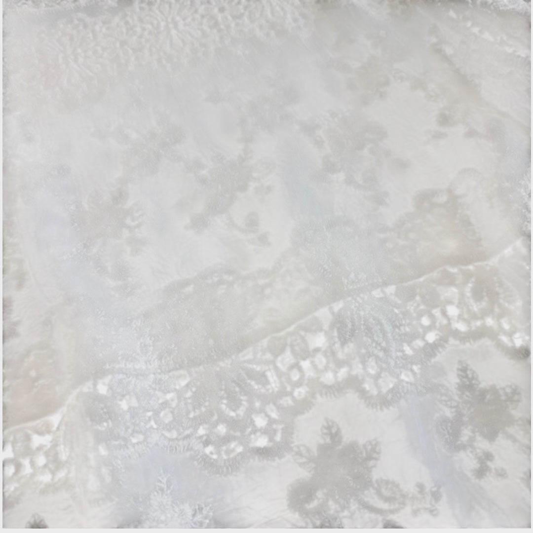 เสื้อครอปลูกไม้ลายดอก สไตล์วินเทจหวานละมุน