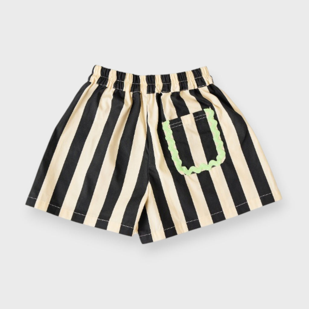 BOLD RED STRIPE KIDS SHORTS (140-160cm)