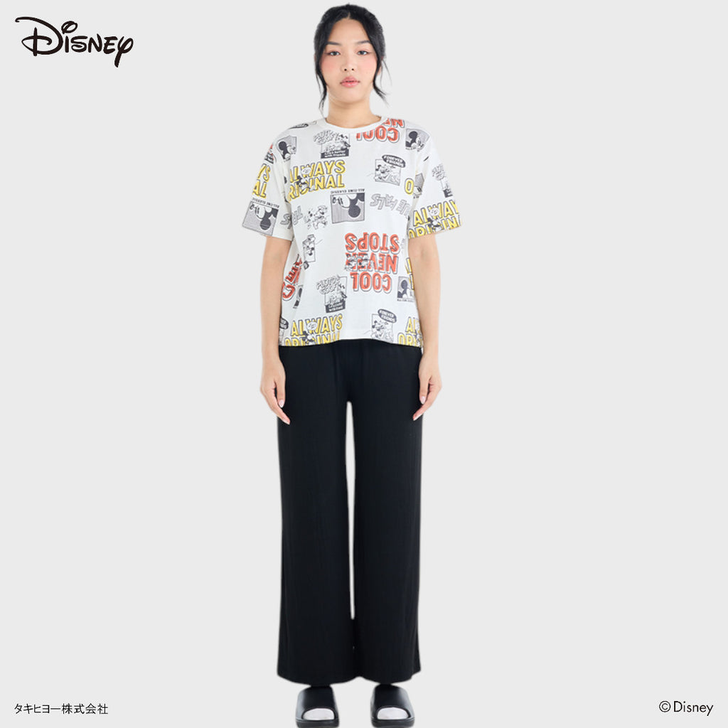 เสื้อยืดมิกกี้เมาส์ลายกราฟิก “Cool Never Stops – True Pals Edition” (Size S-LL)