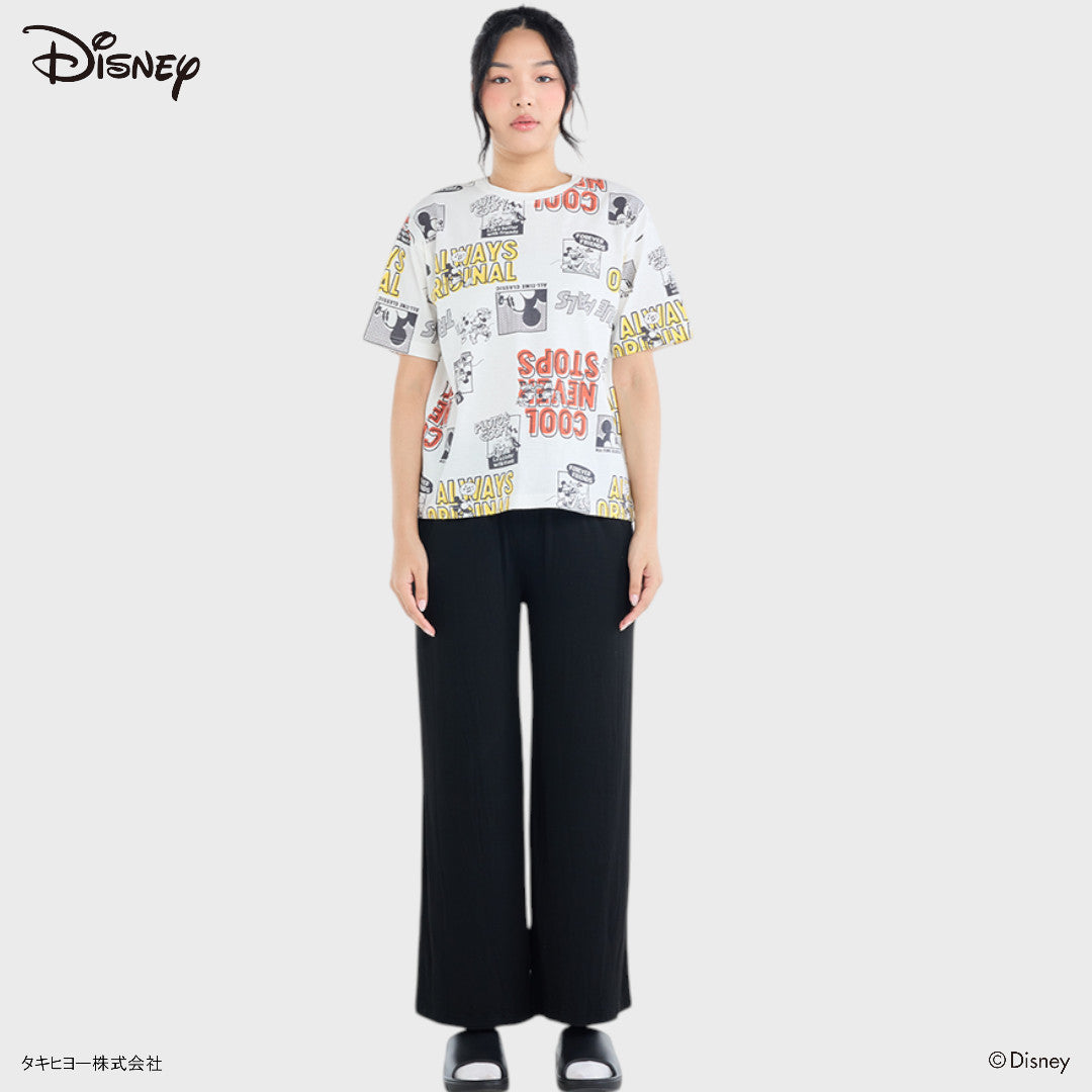 เสื้อยืดมิกกี้เมาส์ลายกราฟิก “Cool Never Stops – True Pals Edition” (Size S-LL)