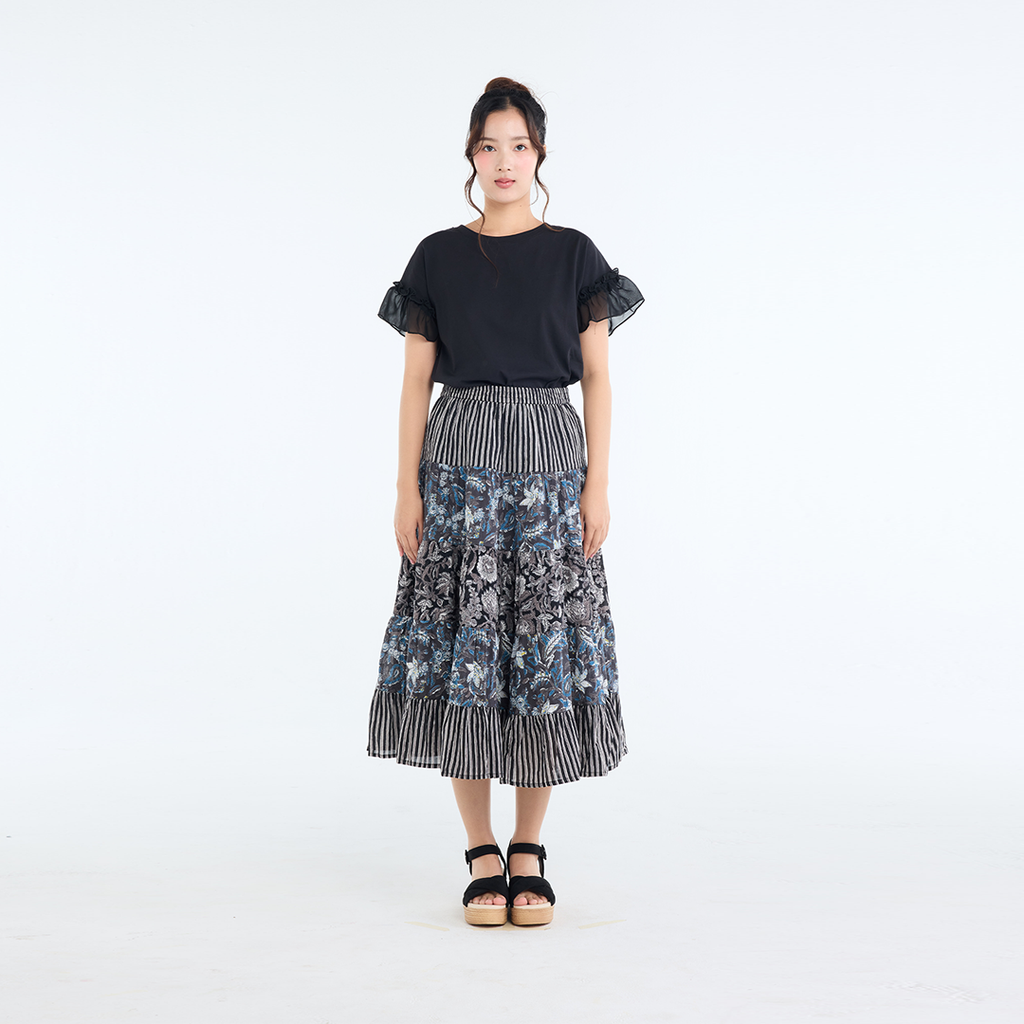 PATCHWORK FLORAL TIERED SKIRT – FLOWY EVERYDAY SKIRT WITH MIXED PRINT CHARM