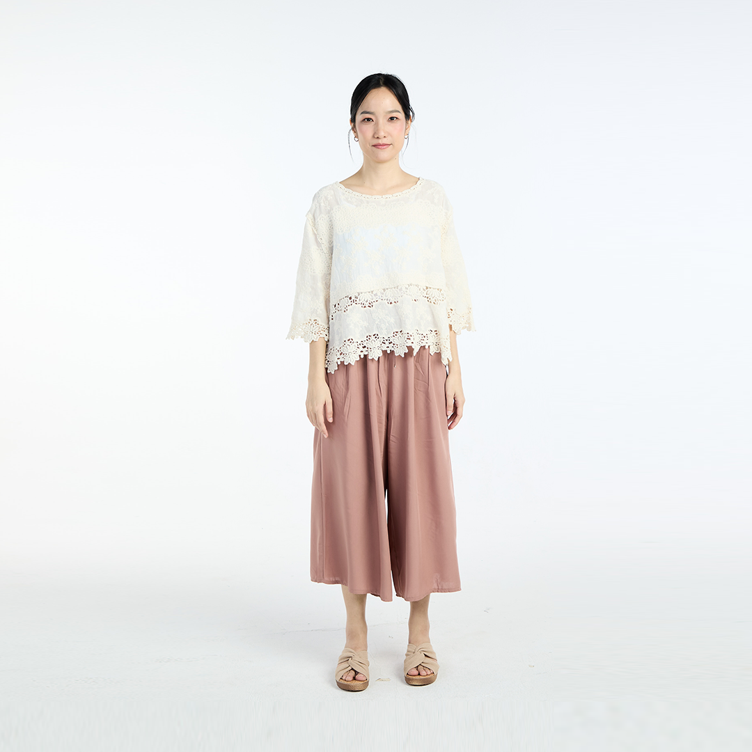 กางเกงขาบานผ้านุ่มพลิ้ว– รุ่นใส่สบาย ลื่นลม เดินแล้วพลิ้ว