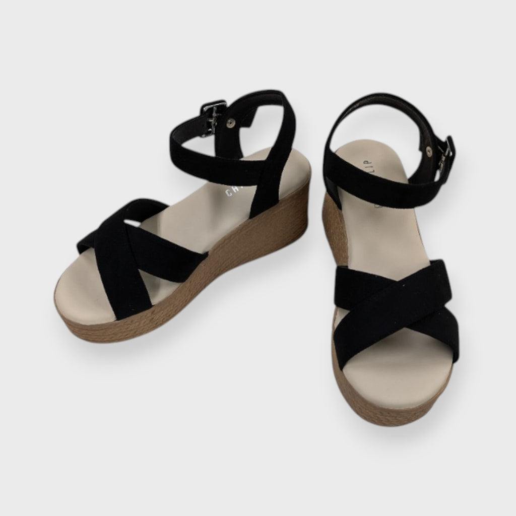 Minimal Cross Strap Platform Sandals