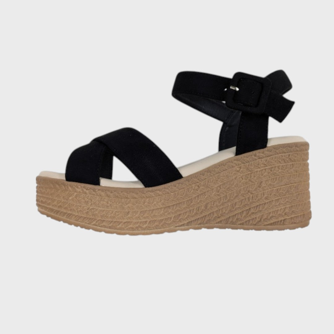 Minimal Cross Strap Platform Sandals