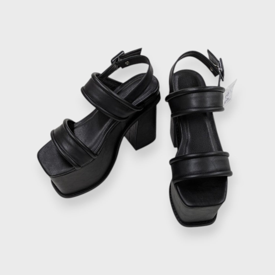 Volume Strap Platform Sandals