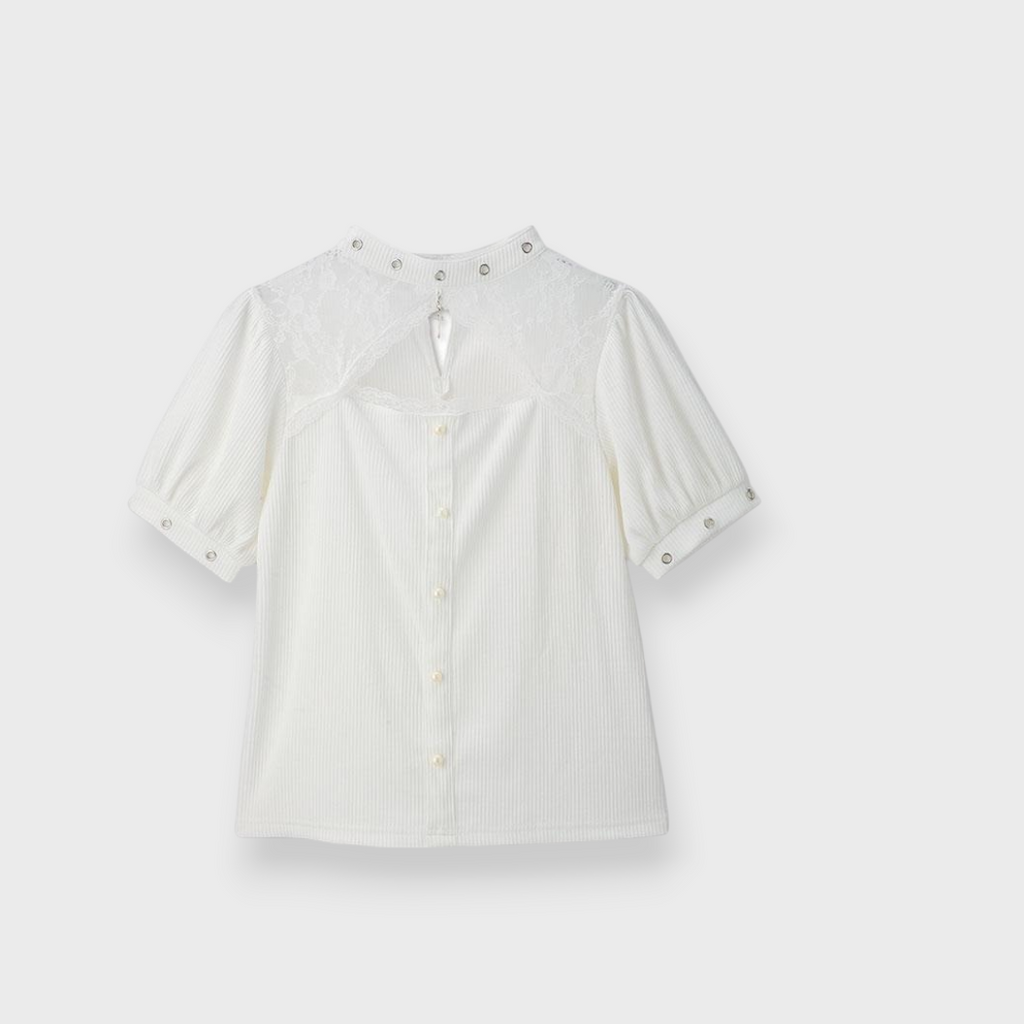 WOMEN’S LACE DOCKING PULLOVER