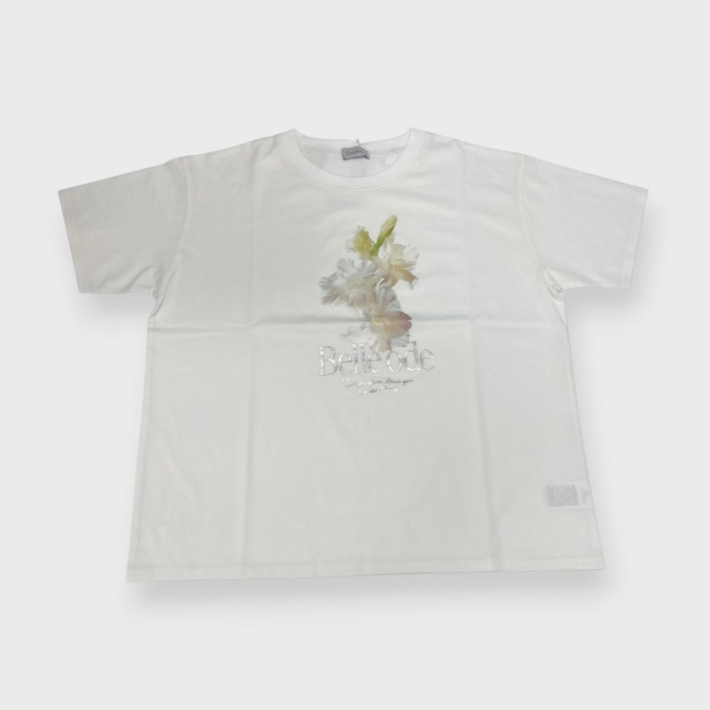 FLORAL “BELLEODE” GRAPHIC T-SHIRT