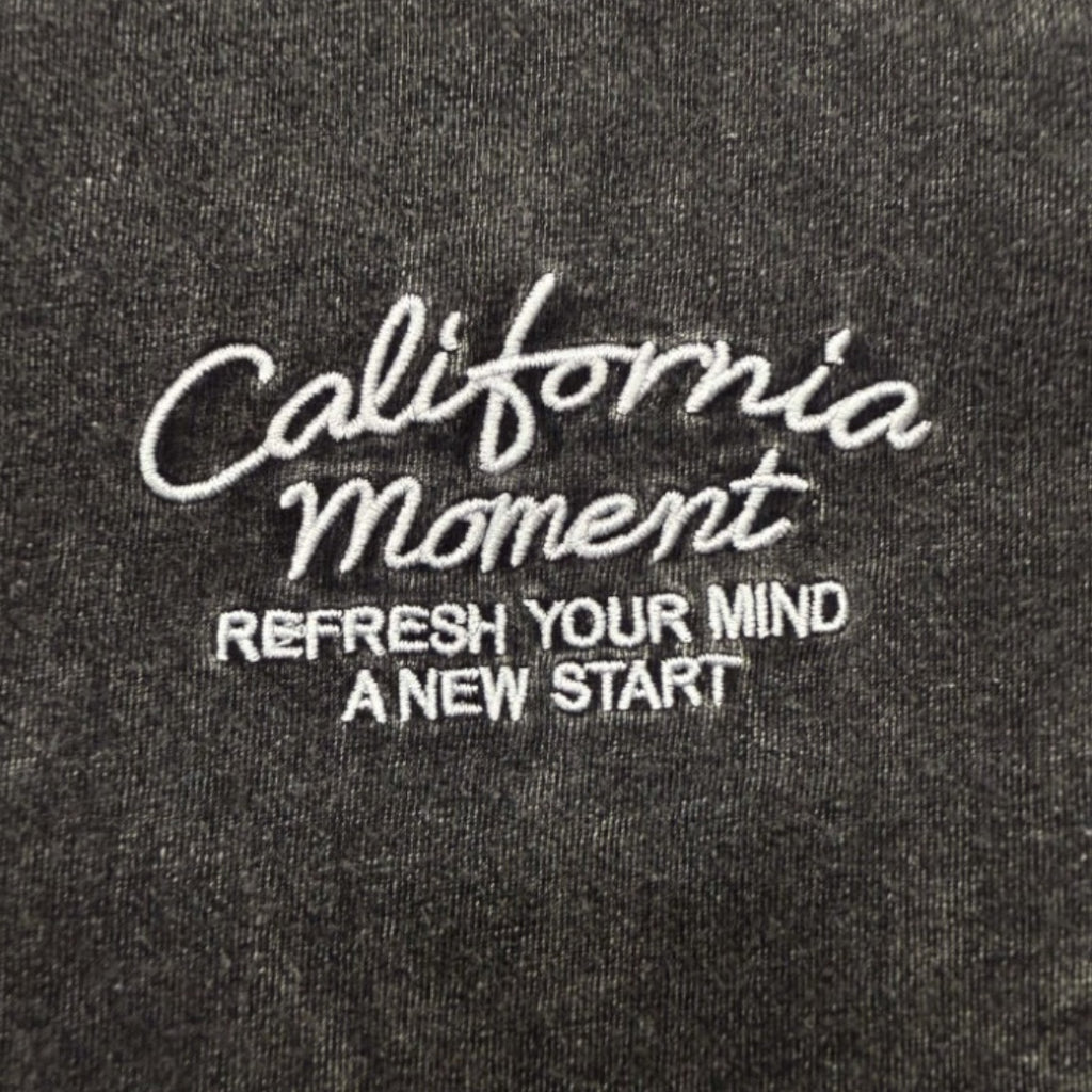 INDIGO-DYED VINTAGE MINI-LOGO TEE