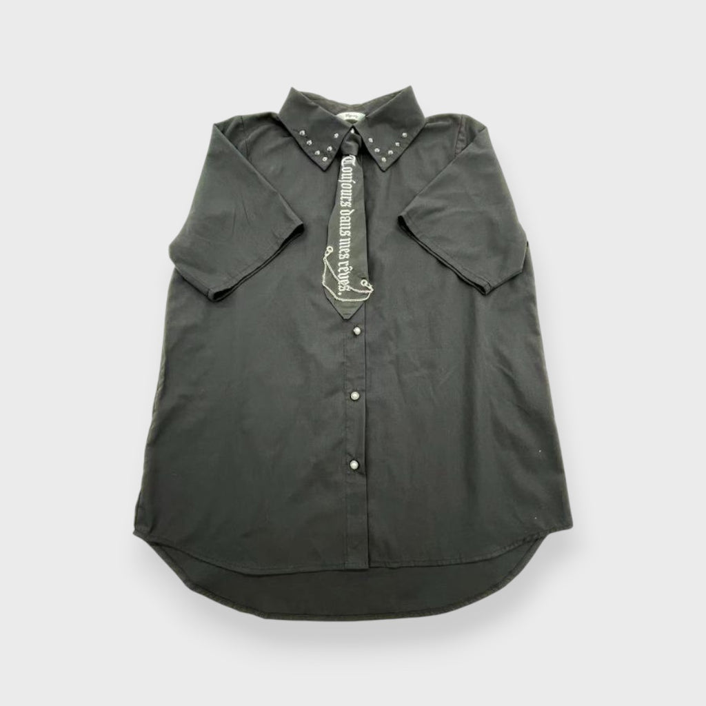 Majoretty - เสื้อเชิ้ตสีดำ พร้อมเนกไทแต่งโซ่สุดเท่