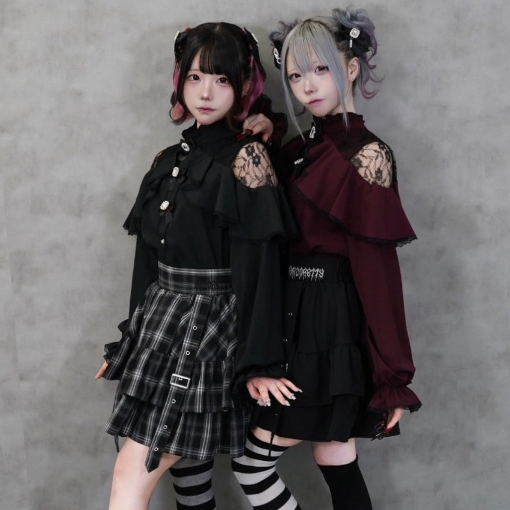 GOTHIC TIERED BUCKLE STRAP MINI SKIRT  (MAJORETTY)