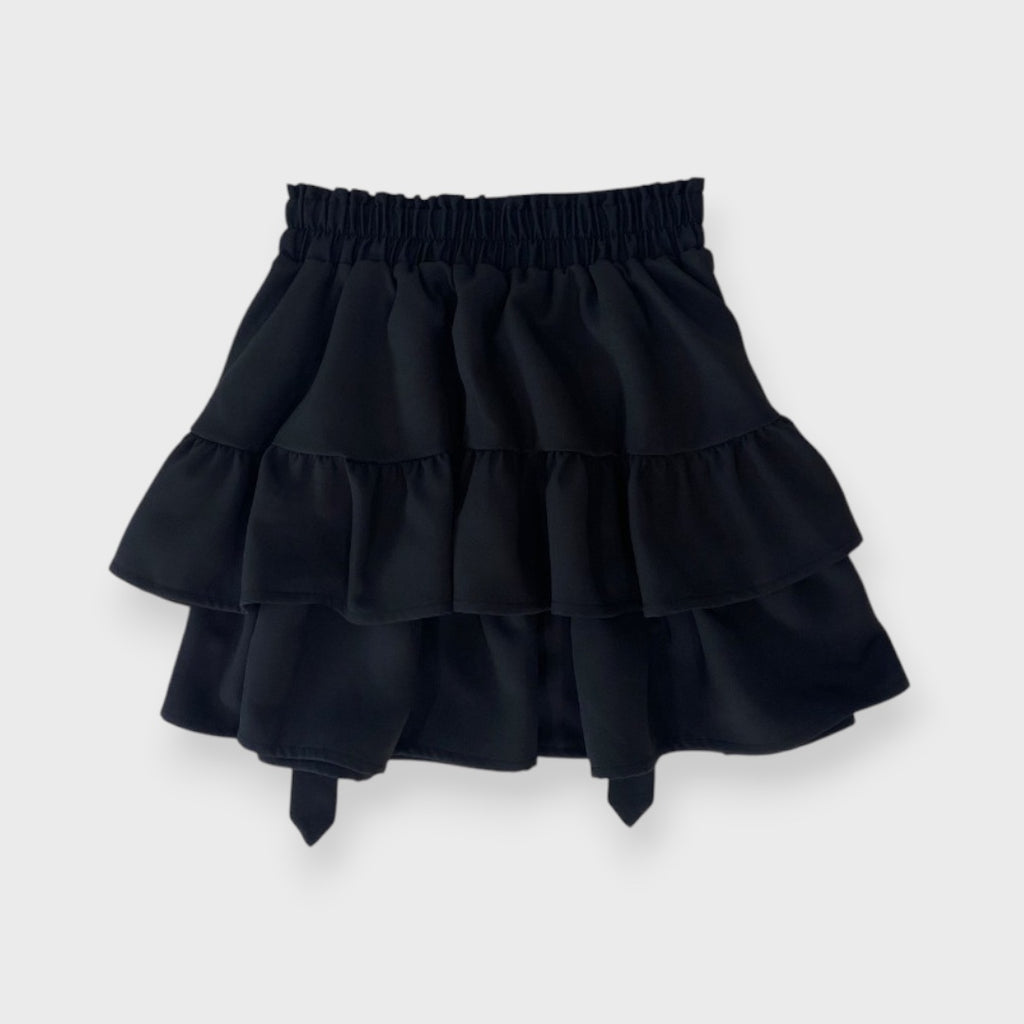 GOTHIC TIERED BUCKLE STRAP MINI SKIRT  (MAJORETTY)