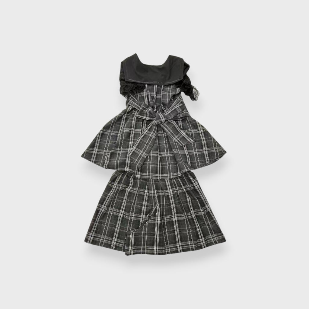 Majoretty - ชุดเซ็ตลายสก็อต เสื้อคอกะลาสีสีดำ & กางเกงลุคลูกคุณหนู