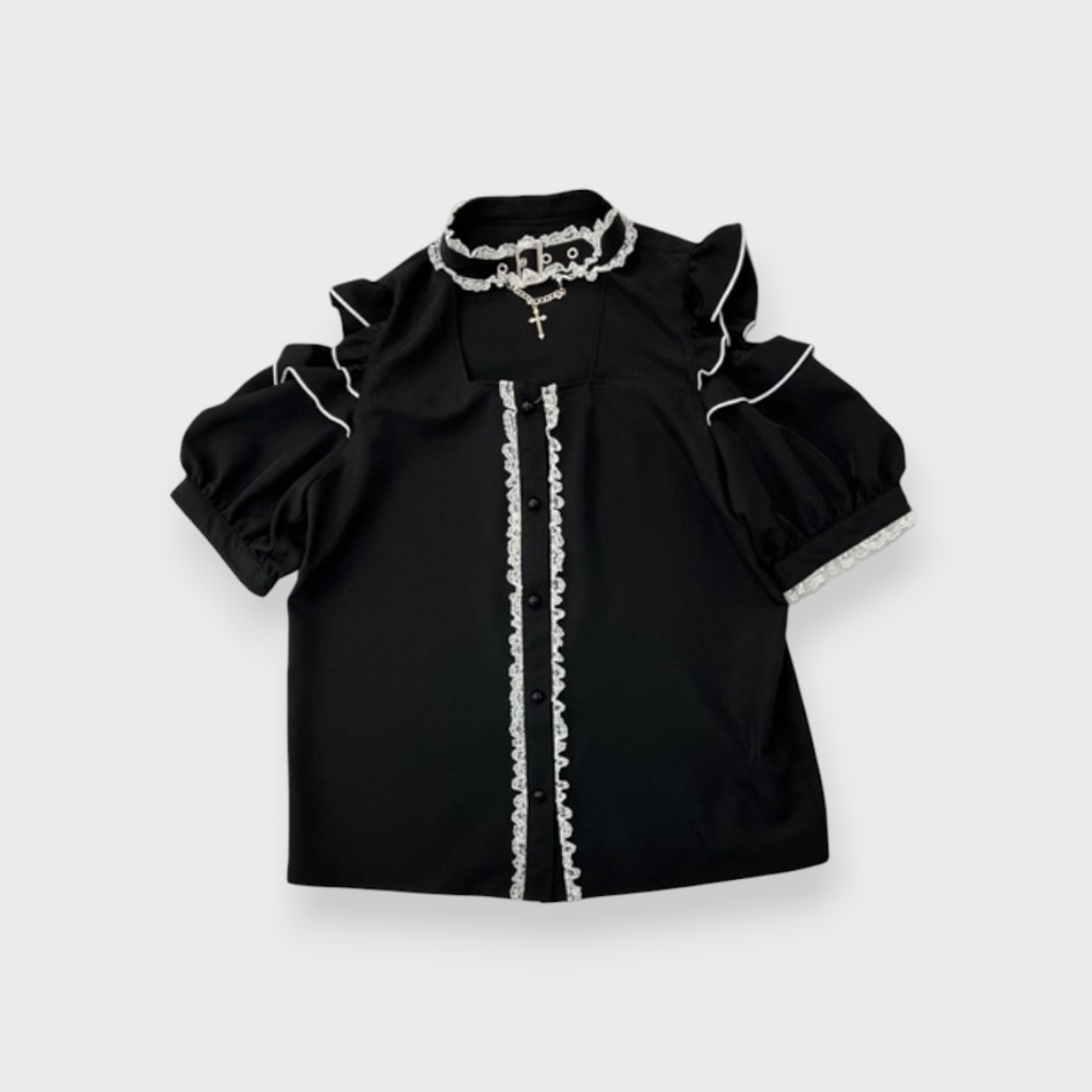 WOMEN’S CHOKER NECK BLOUSE