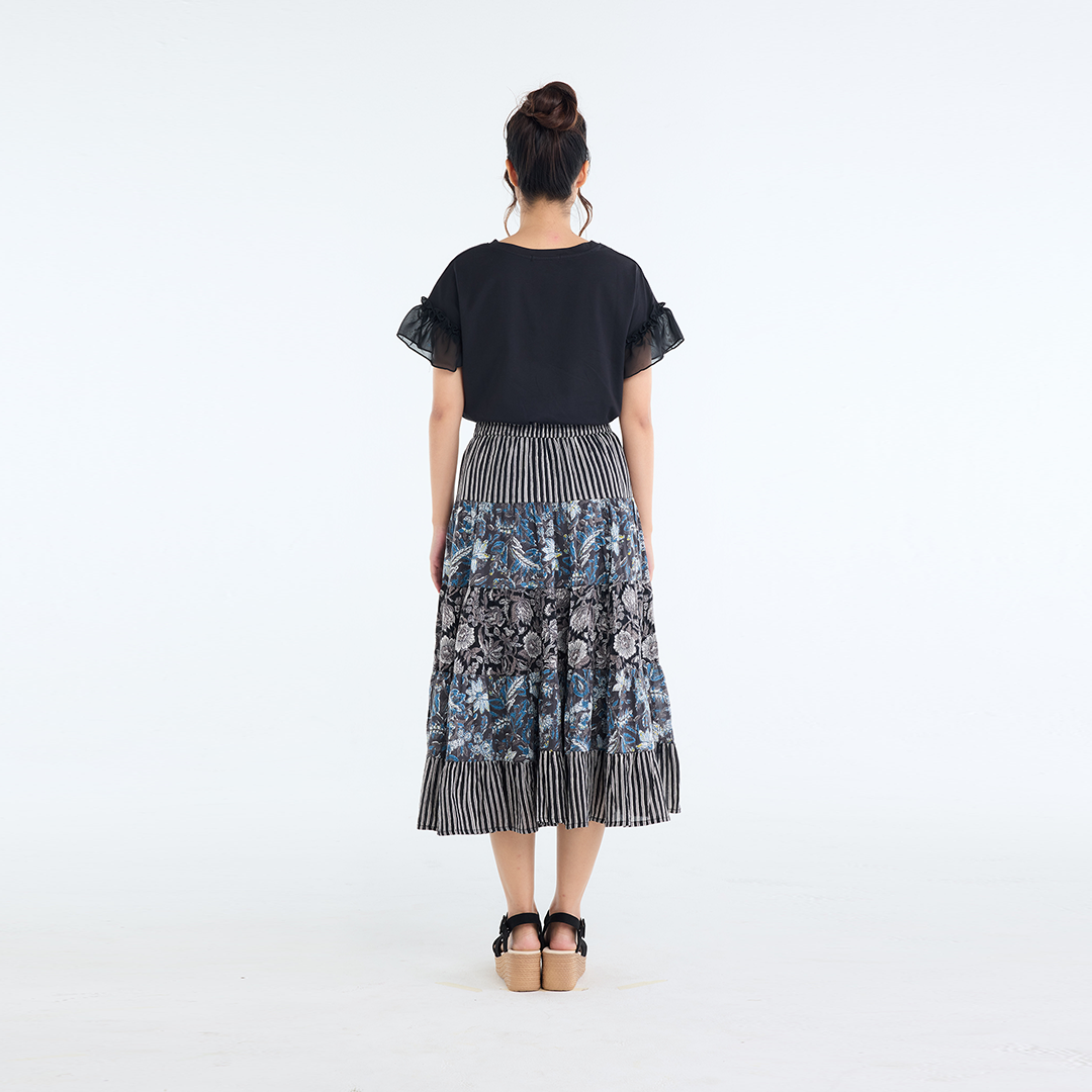 PATCHWORK FLORAL TIERED SKIRT – FLOWY EVERYDAY SKIRT WITH MIXED PRINT CHARM