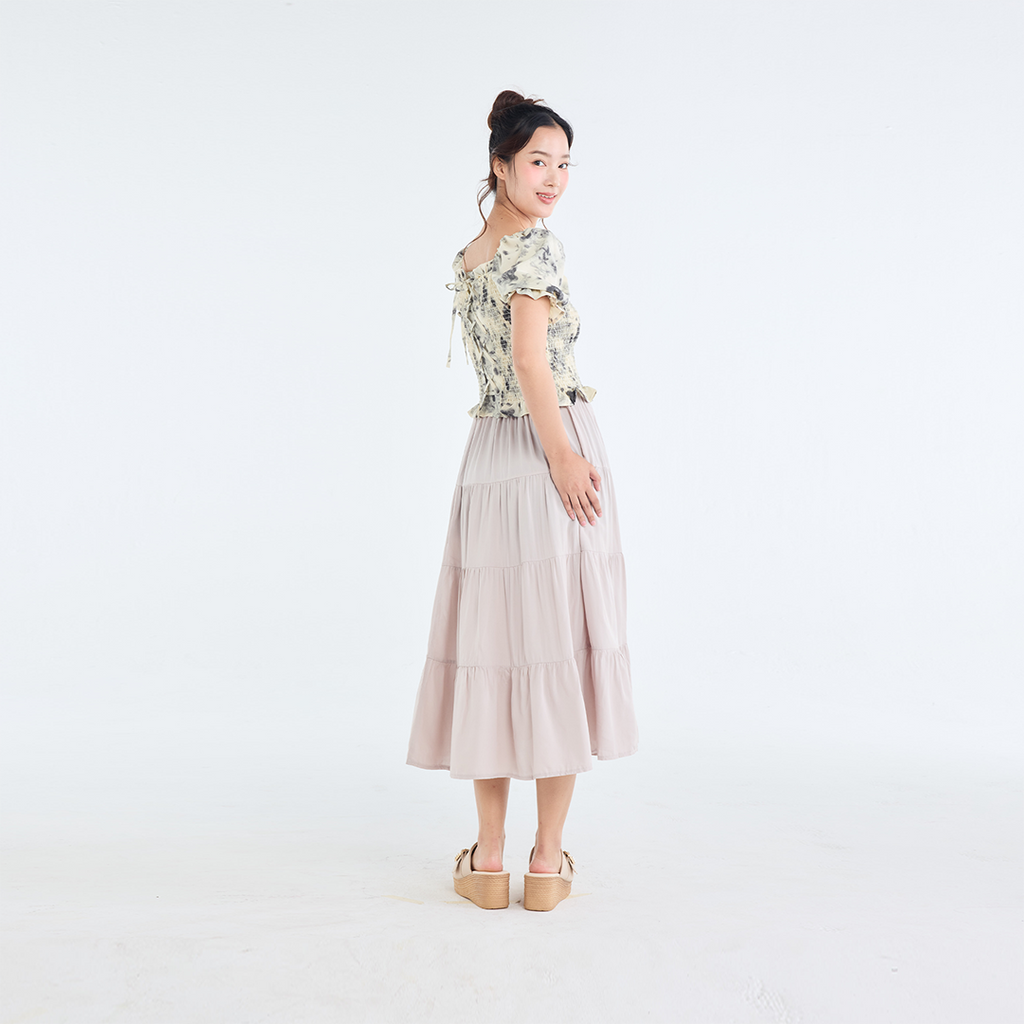 กระโปรงพลีทยาว – แต่งตัวง่าย ใส่สบาย เดินพลิ้วทุกก้าว