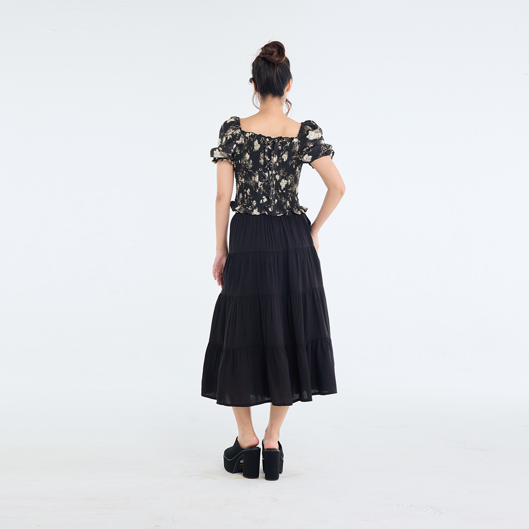 กระโปรงพลีทยาว – แต่งตัวง่าย ใส่สบาย เดินพลิ้วทุกก้าว