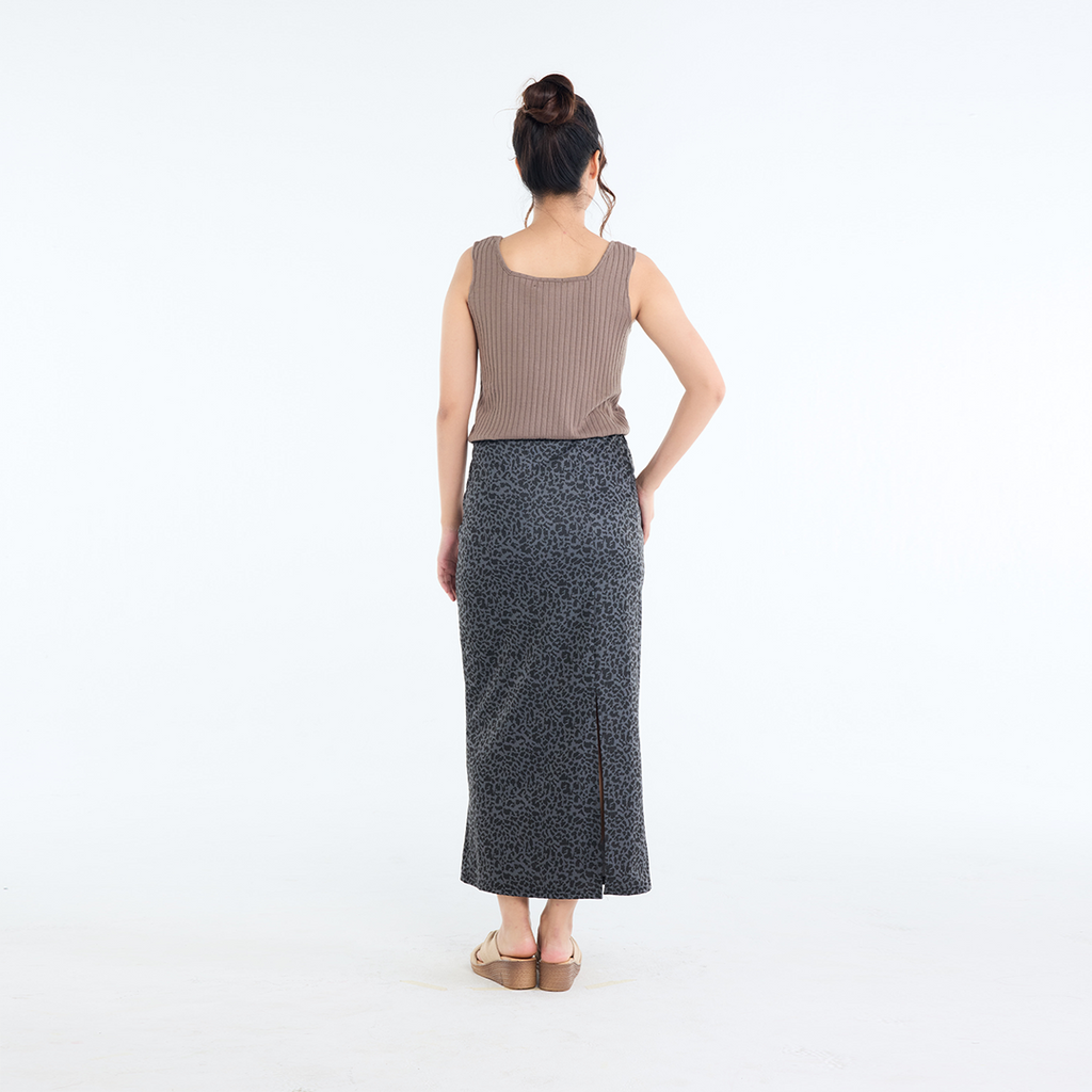 Queen of the Jungle Skirt– กระโปรงแม่เสือสาว ลายนี้ไม่ขู่แต่ข่มด้วยความเริ่ด
