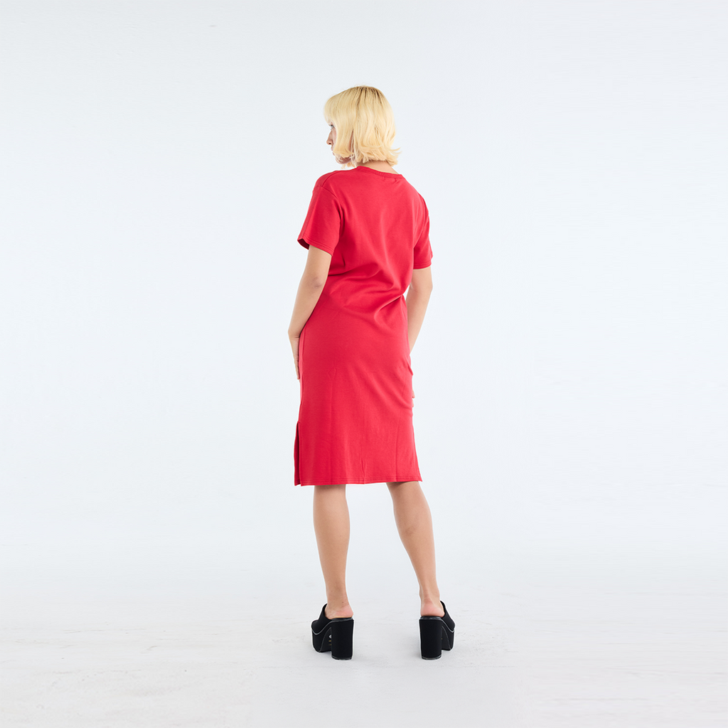 The 5-Minute Outfit" Oversize Dress Side Slit Detail for Maximum