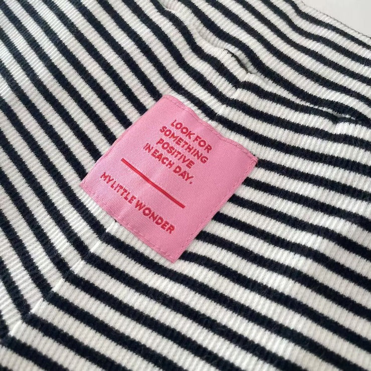 Kids กางเกงขาสั้นเด็กสายลายทาง ขยับทีไรก็ยังน่ารัก