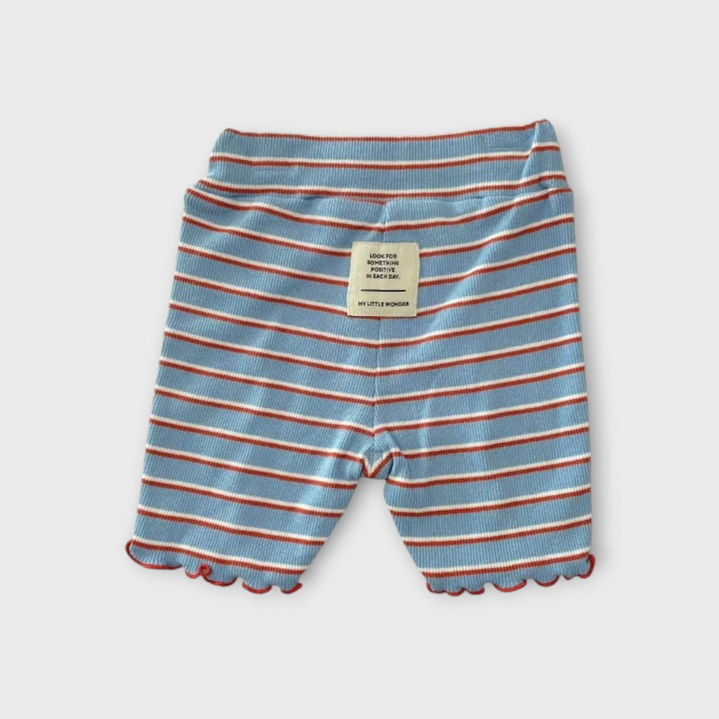 Everyday Kids Shorts – “Light Stripes, Easy Style” ☀️