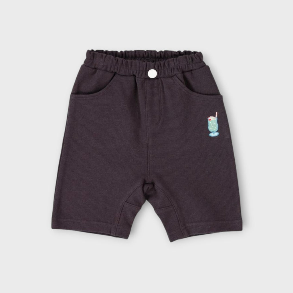Kids Casual Shorts – “Clean Design for Everyday Wear” ☀️