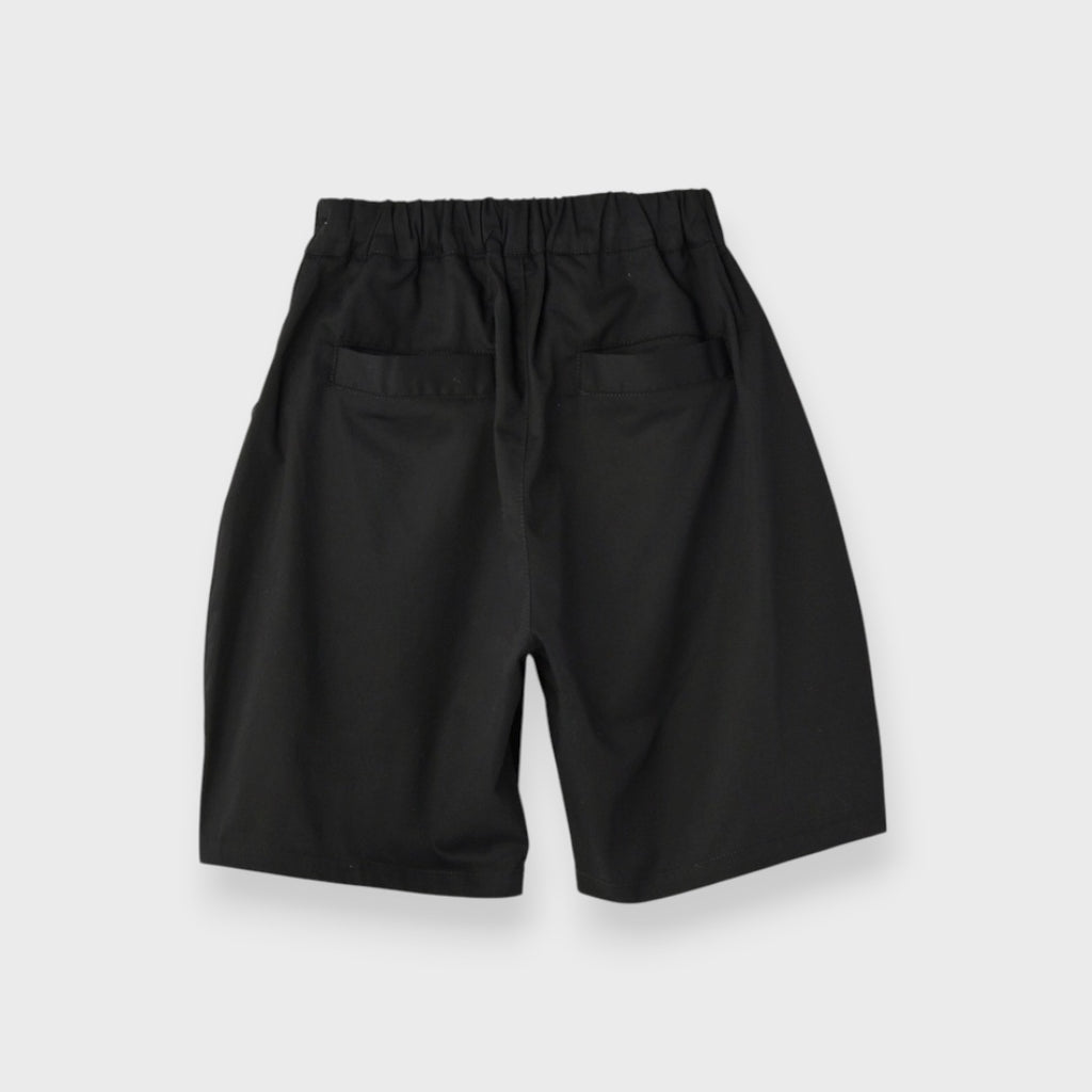 TWILL TUCK SHORT PANTS (130CM）