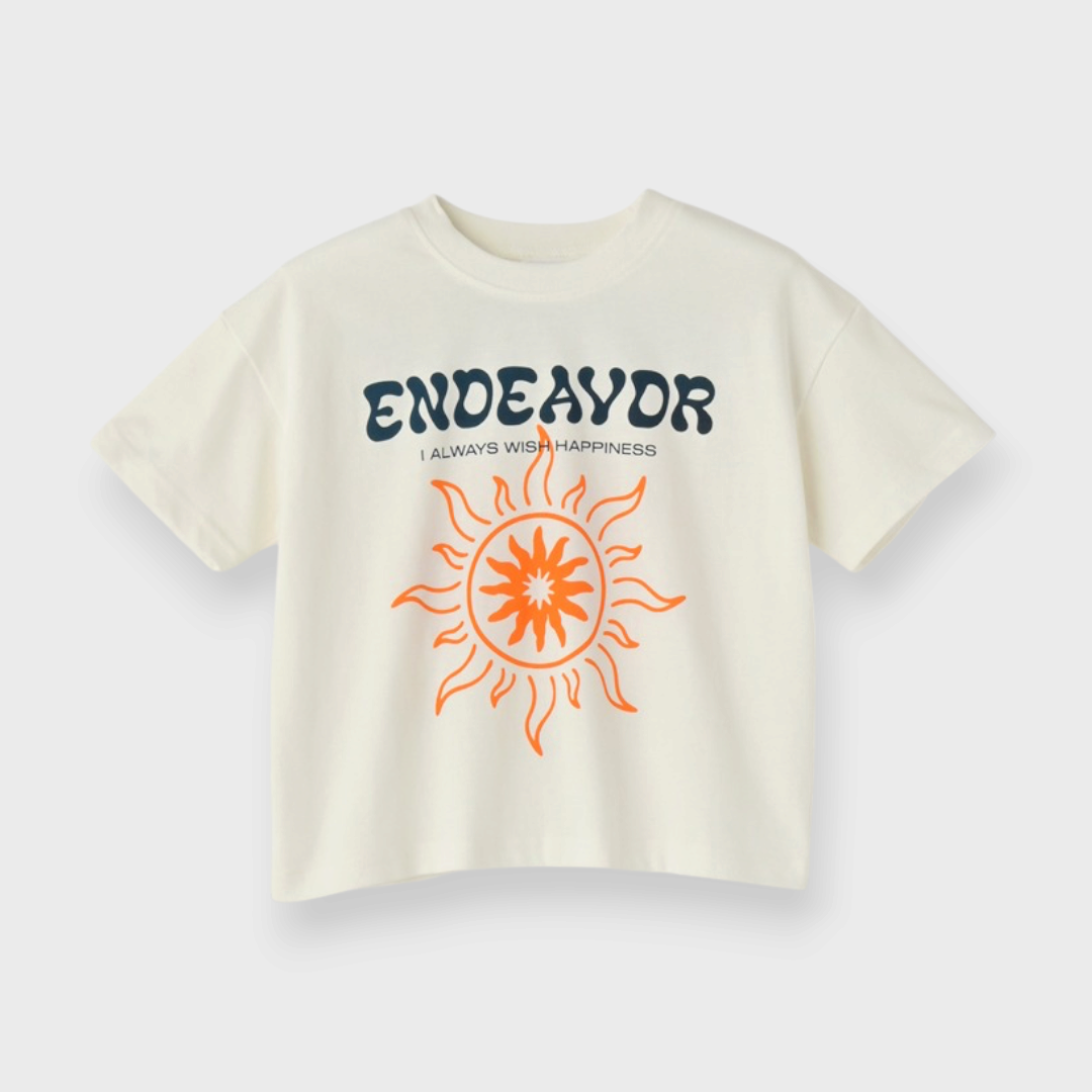 KIDS SHORT-SLEEVE T-SHIRT WITH FRONT AND BACK GRAPHICS (100–120 CM)