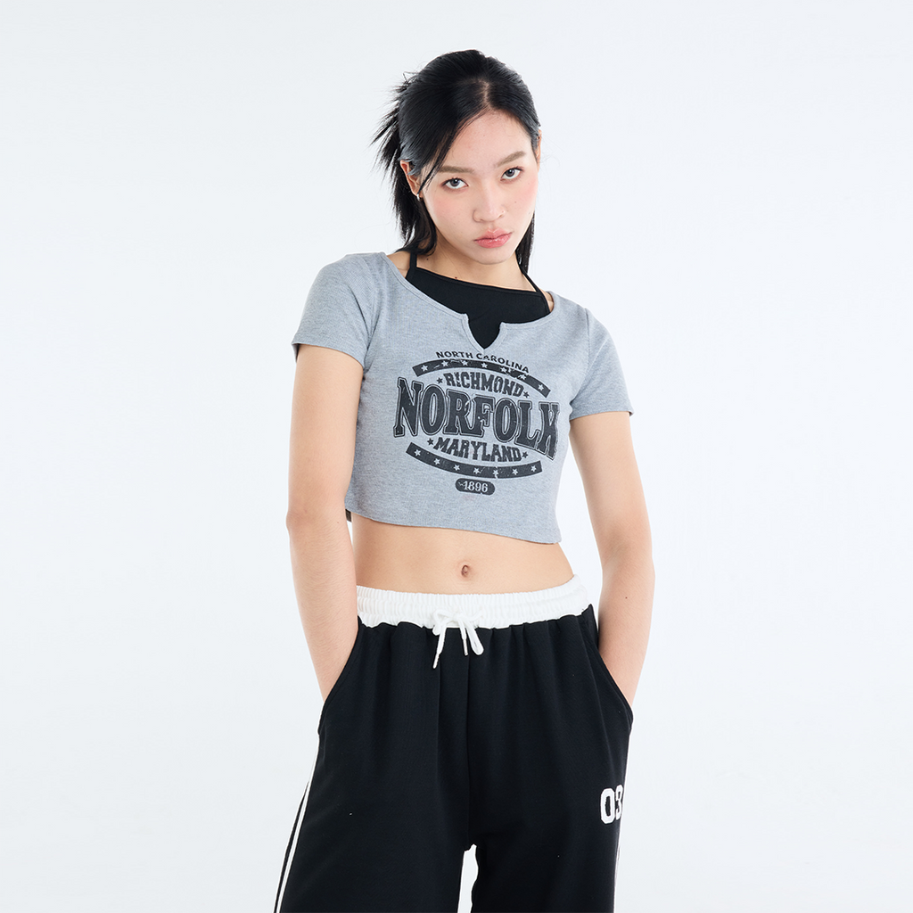 เสื้อครอปทูโทนผูกคอลาย NORFOLK – รุ่น Vintage Sporty Cutie Tee