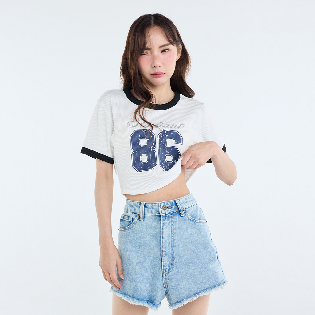 เสื้อครอป “Radiant 86”  – ใส่แล้วเท่พร้อมลงสนาม