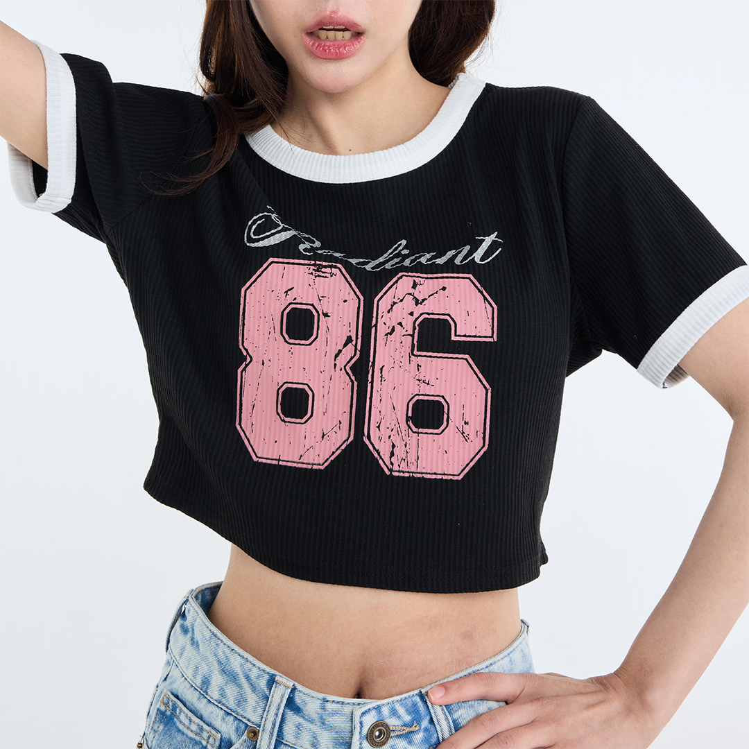 เสื้อครอป “Radiant 86”  – ใส่แล้วเท่พร้อมลงสนาม