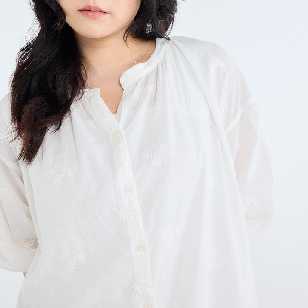 EMBROIDERED  DRESS