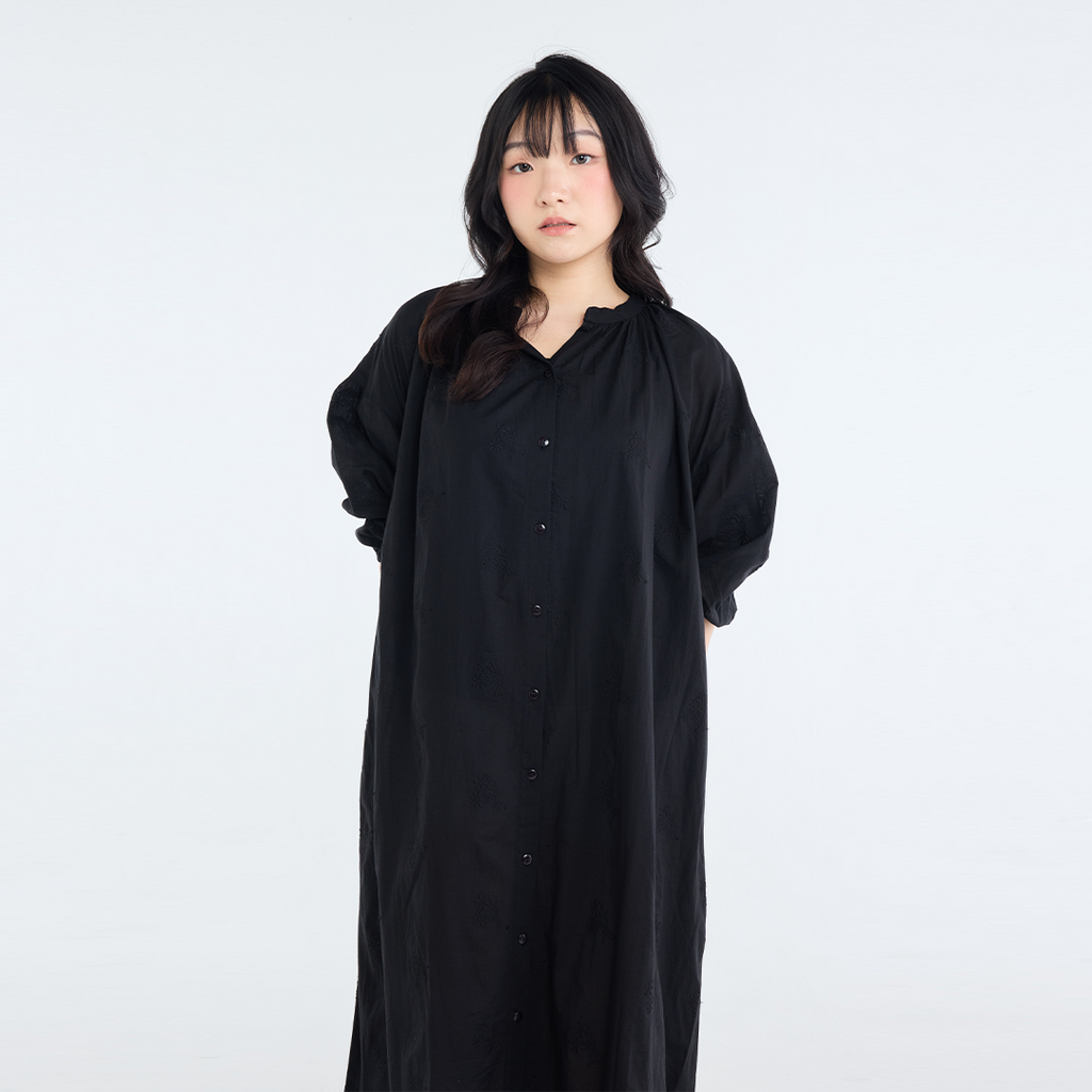 EMBROIDERED  DRESS