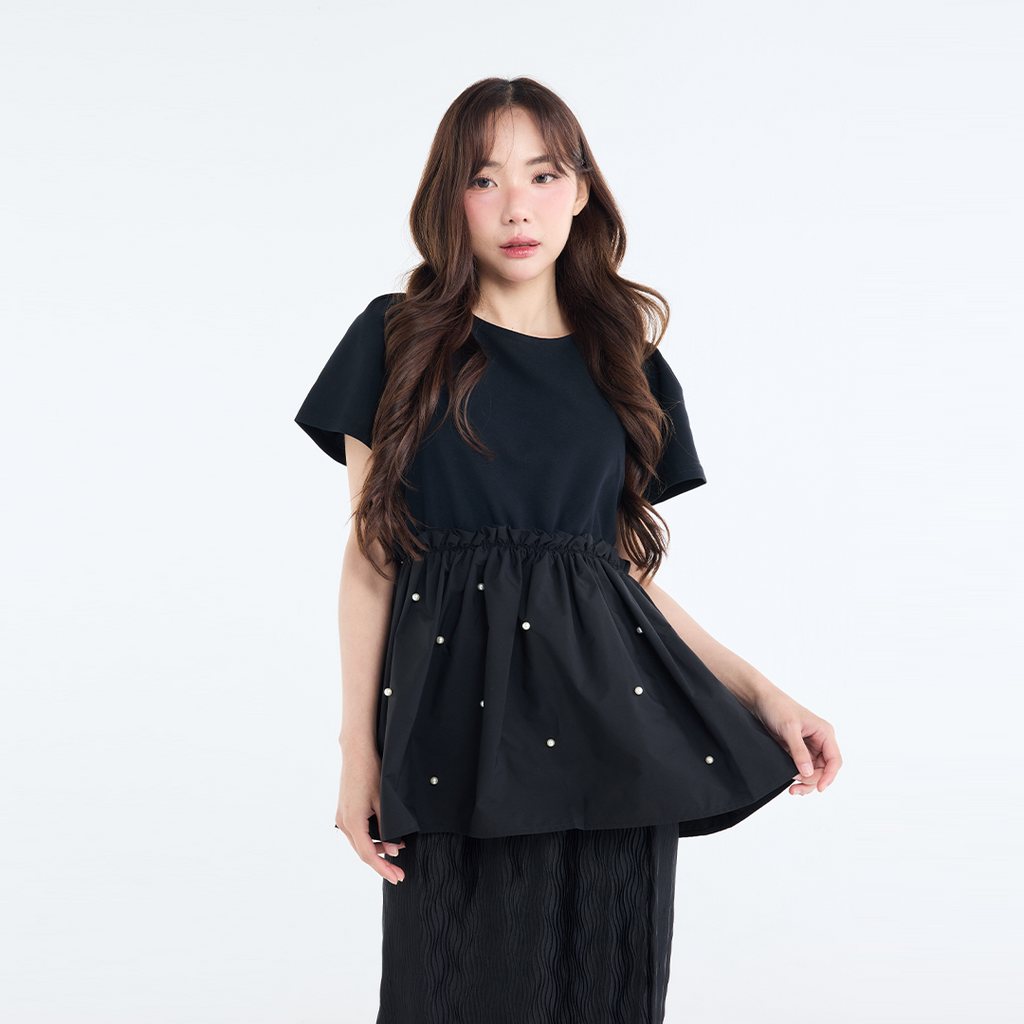 เสื้อ “Black Pearl Bloom” ฟีล Girl Boss ที่มีแต่คำว่า Cool!!