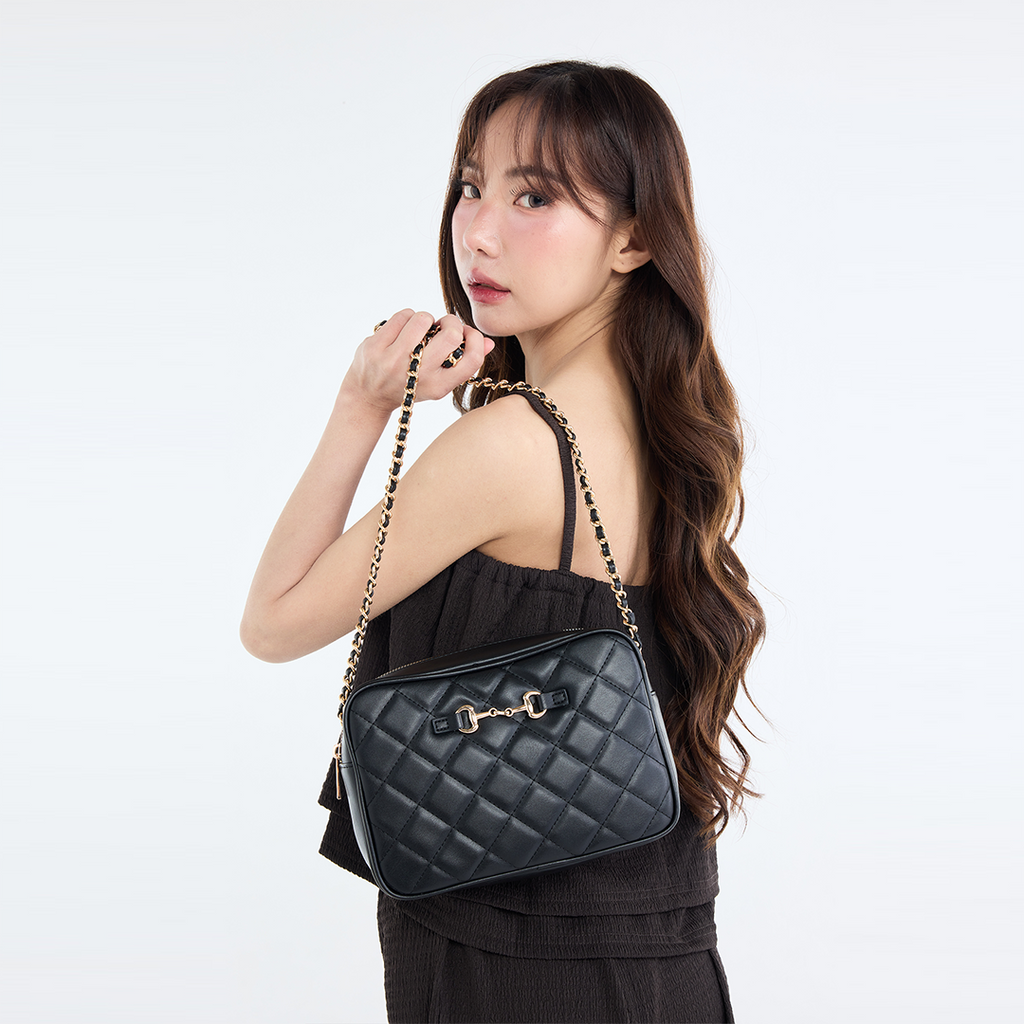 LADIES QUILTED CHAIN SHOULDER BAG