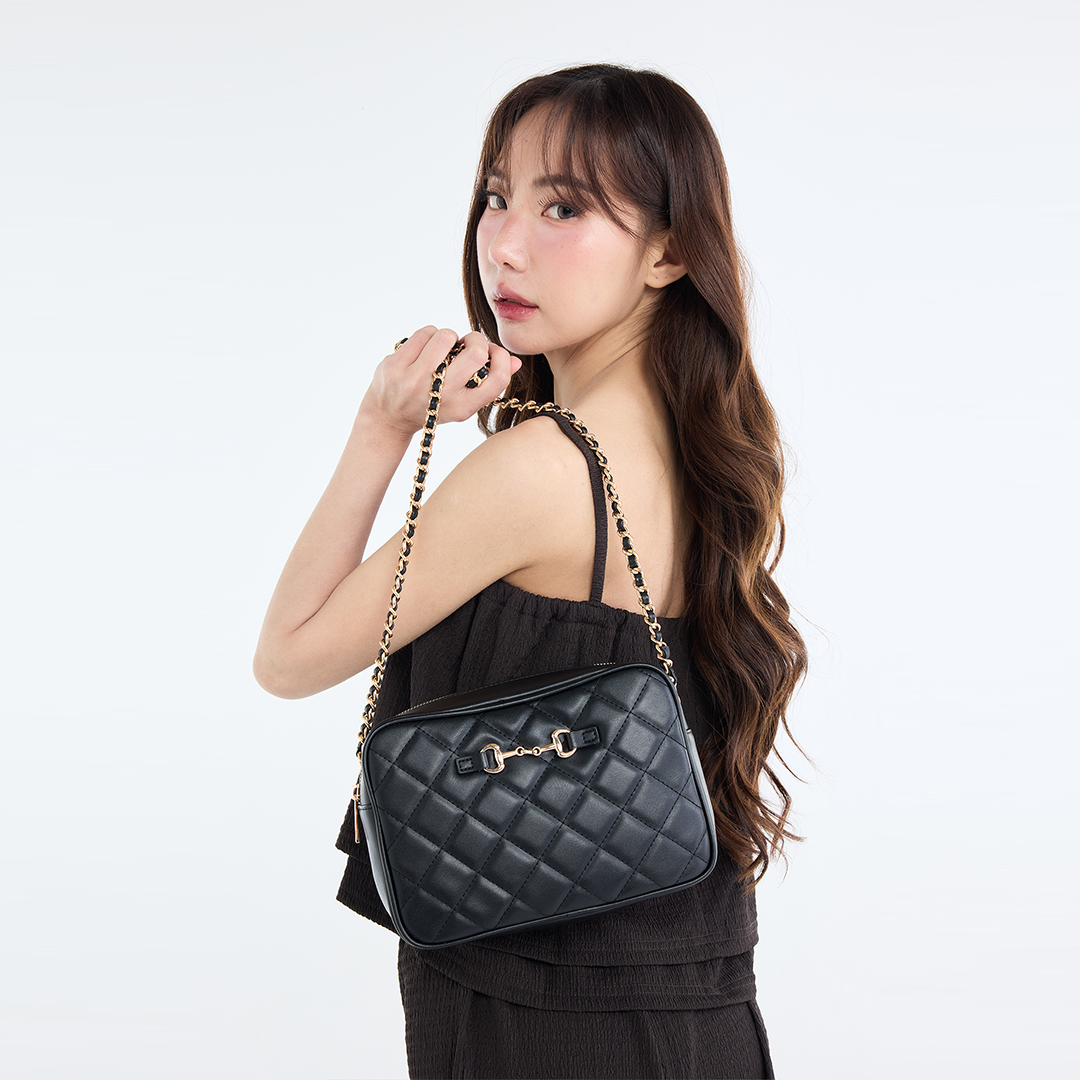 LADIES QUILTED CHAIN SHOULDER BAG
