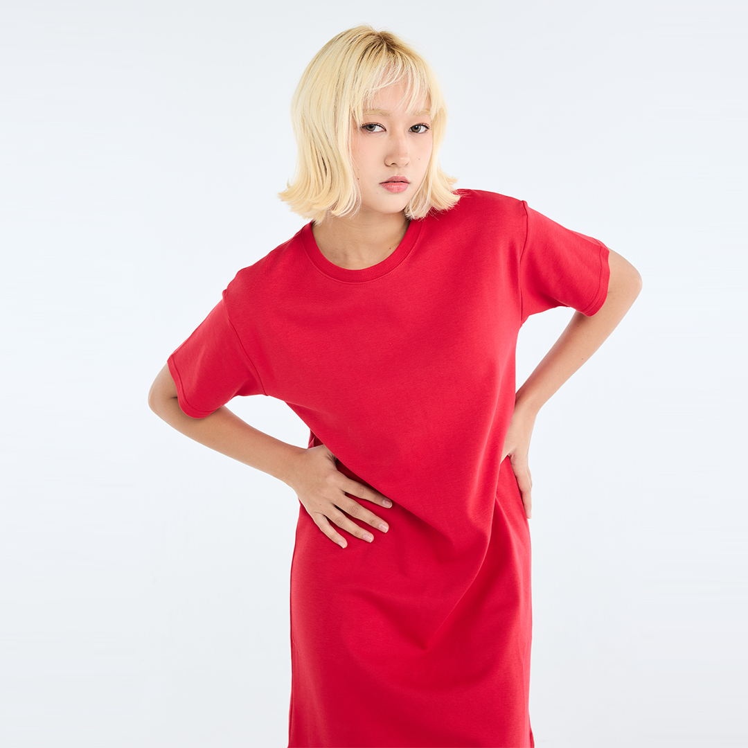 The 5-Minute Outfit" Oversize Dress Side Slit Detail for Maximum