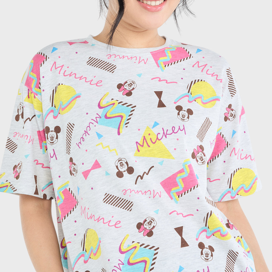 เสื้อยืดมิกกี้–มินนี่ ลายสุดคิ้วท์ รุ่น “ใส่แล้วน่ารักขึ้น 200%” (Size S-LL)