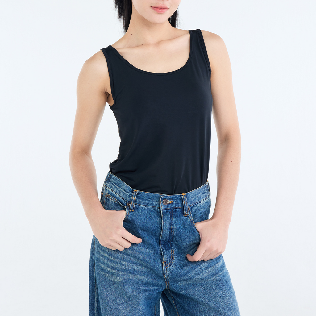 เสื้อกล้ามสัมผัสนุ่มเบาสบาย ทรงเป๊ะ พร้อมลุยทุกองศา