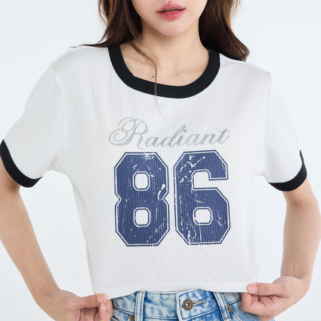 เสื้อครอป “Radiant 86”  – ใส่แล้วเท่พร้อมลงสนาม