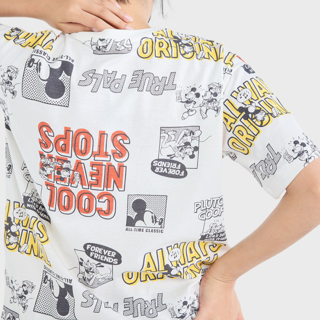 เสื้อยืดมิกกี้เมาส์ลายกราฟิก “Cool Never Stops – True Pals Edition” (Size S-LL)