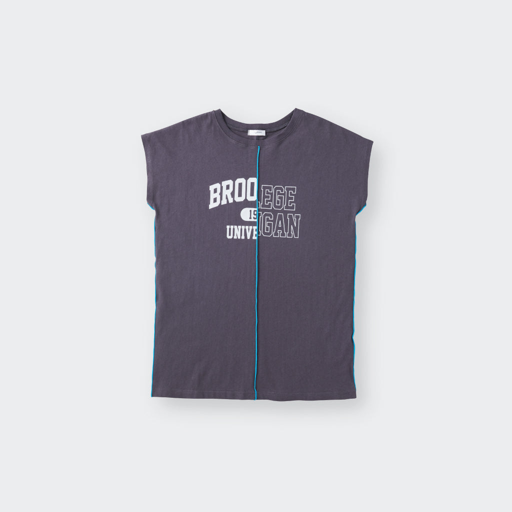 เสื้อแขนกุดลาย College Line Tee ดีไซน์ตะเข็บกลางสุดเก๋ ใส่สบาย สไตล์สตรีทเท่ๆ