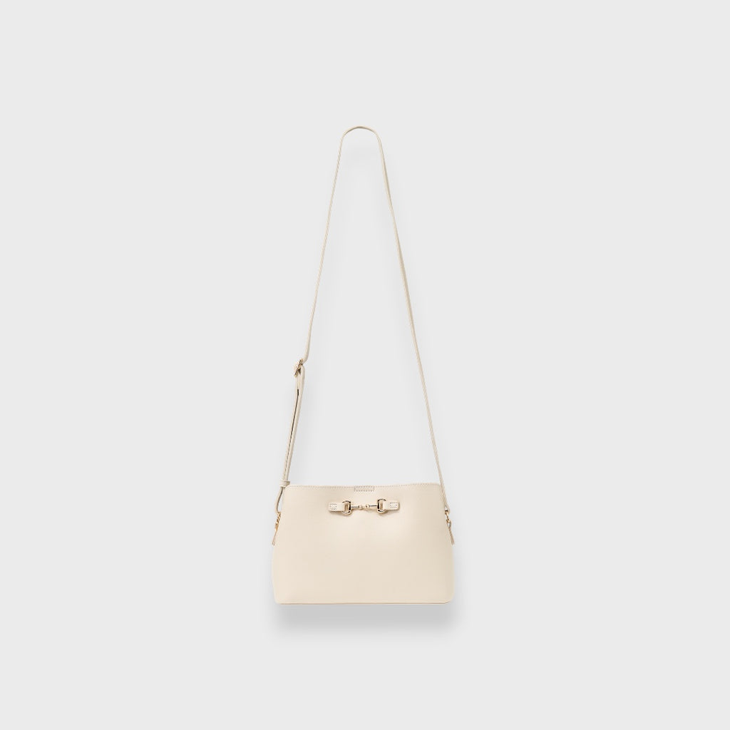 LADIES METAL ACCENT SHOULDER BAG