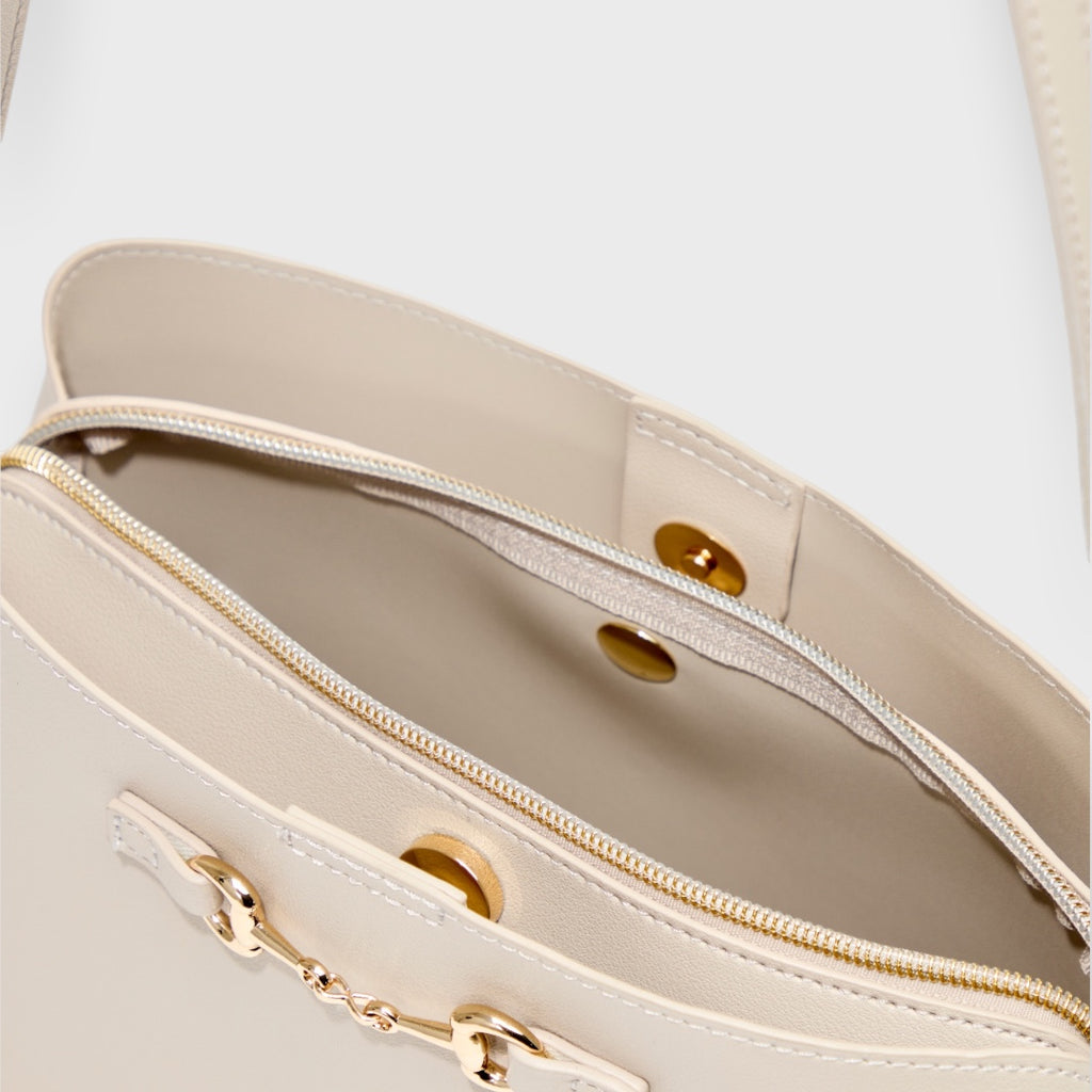 LADIES METAL ACCENT SHOULDER BAG