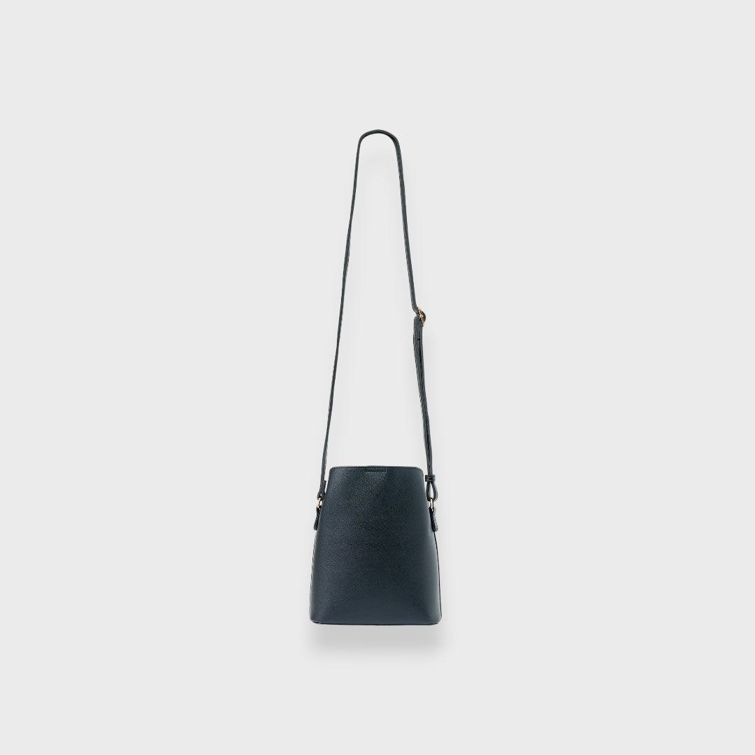 LADIES MINIMAL SHOULDER BAG