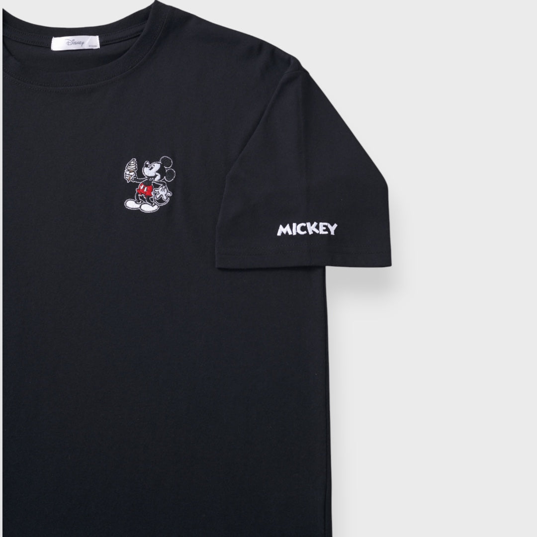 เสื้อมิกกี้กินไอติม—คิ้วท์แบบฟูลฟิล ใส่แล้วฟีลดีเฉยเลย