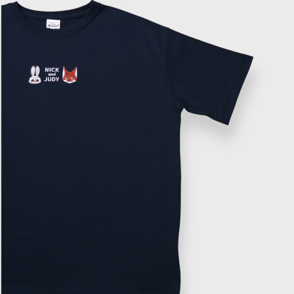 เสื้อยืด Zootopia นิค–จูดี้ รุ่นคู่หูสุดป่วน – ใส่แล้วเหมือนเพิ่งหลุดจากเมือง Zootopia