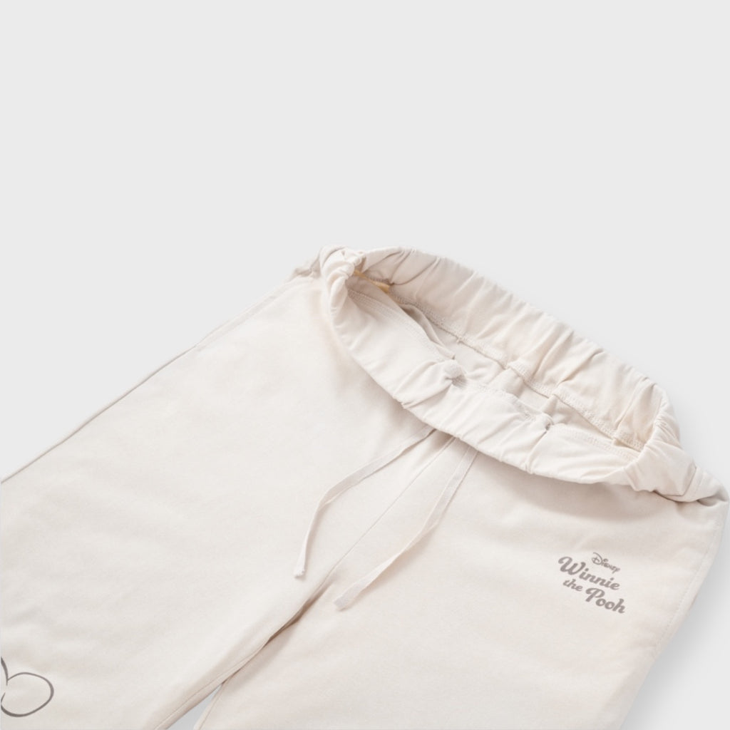 กางเกงขาสั้นหมีพูห์ & พิกเลต – ลุคน่ารักชวนอมยิ้ม 2 สีสุดละมุน (Size S-LL)