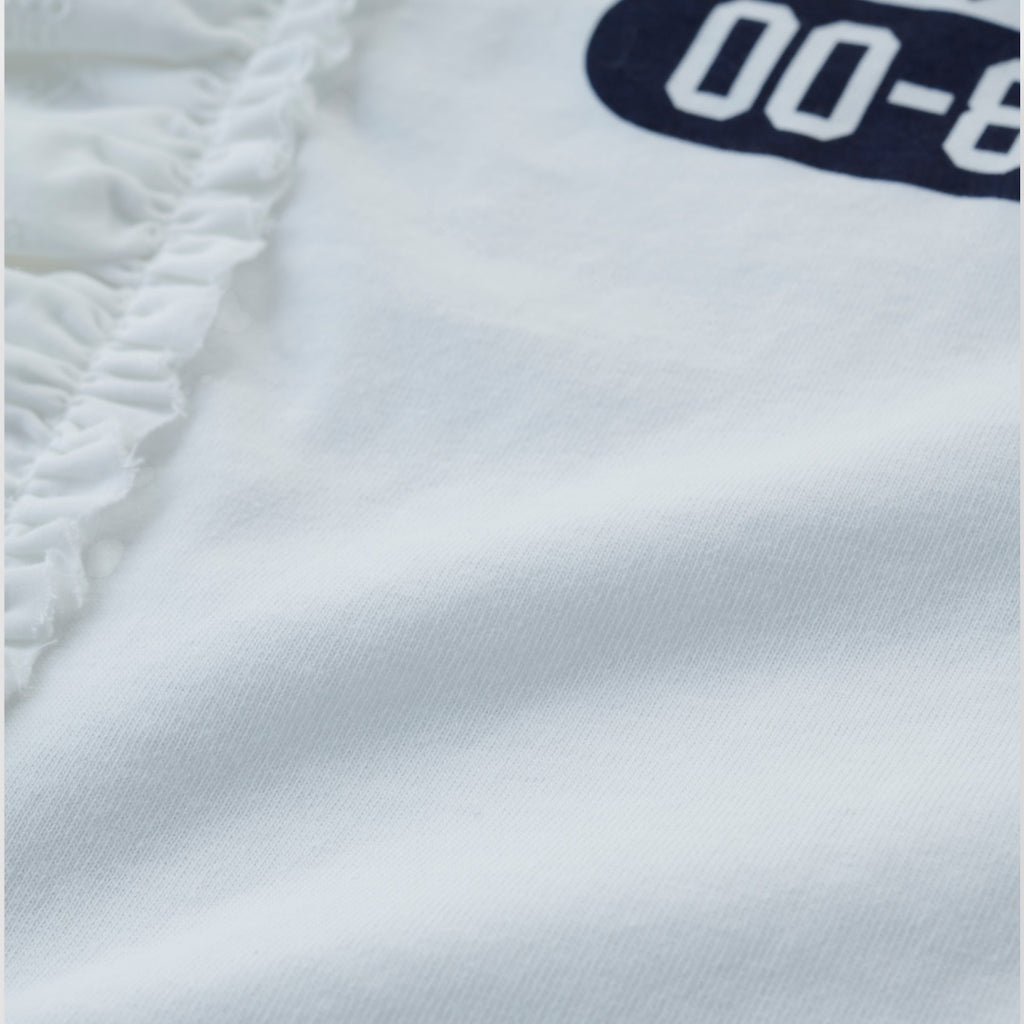 เสื้อหมีแต่งระบาย “ลุคหวานติดเฟียร์ซ"